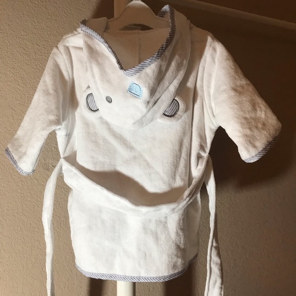 Hooded Bear Robe - Infant (New) - Picture 3 of 3